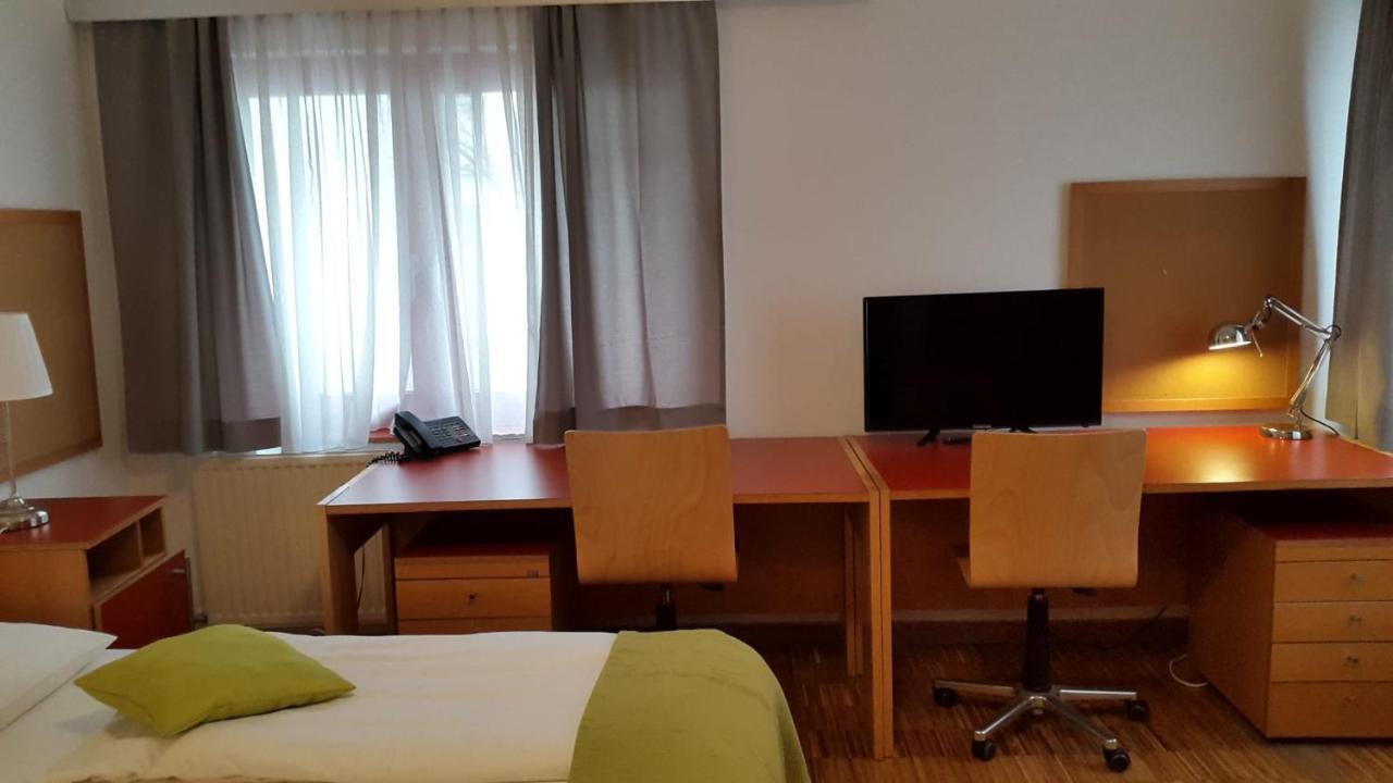 Korotan 3* Wien